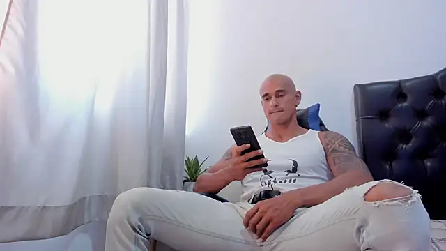 צ'אט XXX בשידור חי של doublefun24