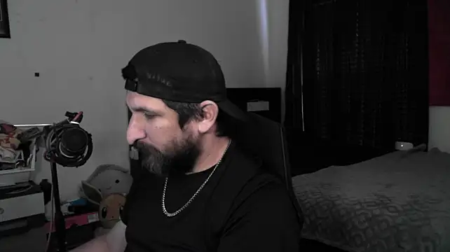 DevilPup75_'s Live XXX Chat