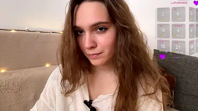 XXX chat uživo modela AliKnop