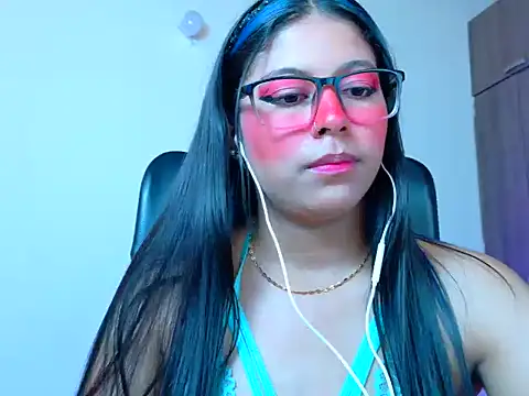 دردشة _ALLYSON18_ الجنسية المباشرة