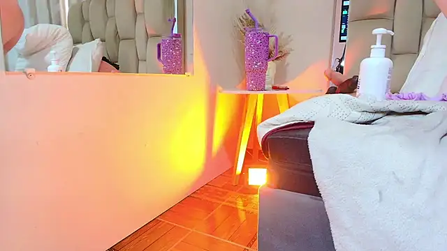 Živý XXX chat Eda_Bonne