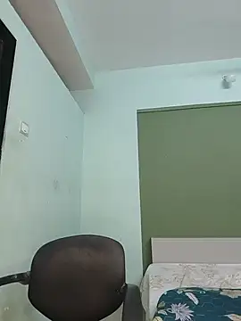 YOUR_GF_ live XXX chat