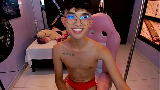Živý XXX chat LiamHeatx