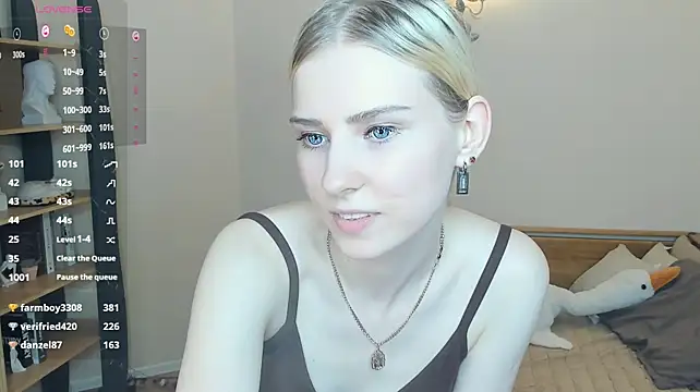 LaynePingitore's Live XXX Chat