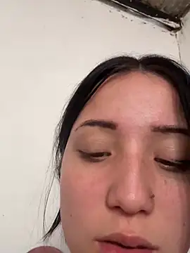 Chat +18 de mileidy0106 ao vivo