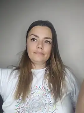 Živý XXX chat KrissSexi