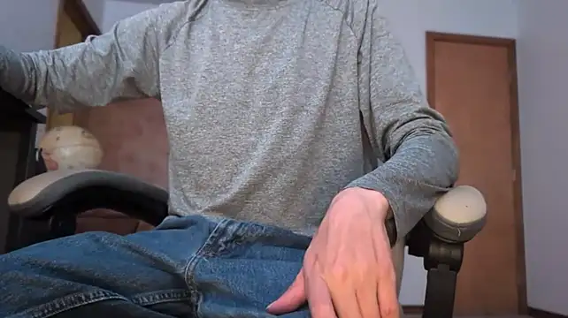 Opondestre00420 – Naživo XXX chat