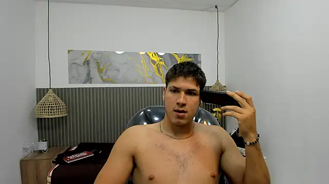 Chat XXX ao vivo de AlessandroFranco