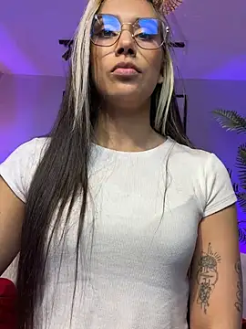 Chat +18 de la_monitora ao vivo