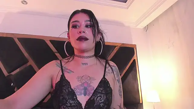 SusanVilla 现场XXX聊天