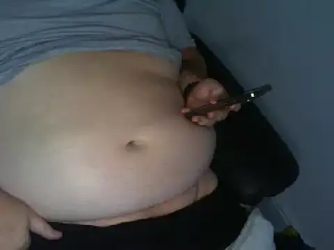 bigcuddlebear69er Live XXX Chat