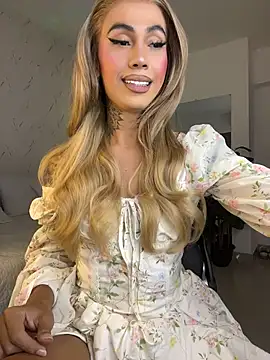 Онлайн чат XXX miss_tatiana_