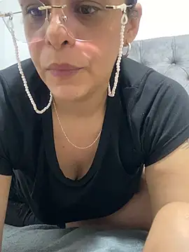 Chat +18 de Kataliina ao vivo