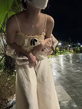 _SaRa_ – Naživo XXX chat