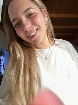 Naomi-Klein Live XXX-Chat