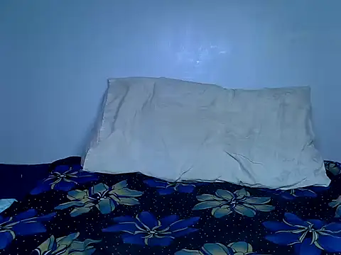 -rareprinces Chat XXX in diretta