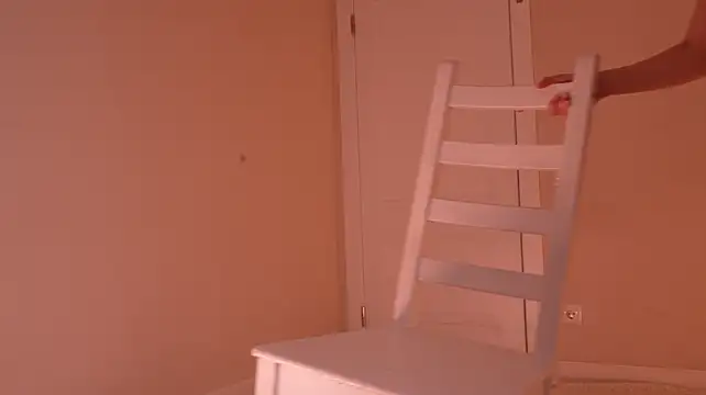 Miablueye élő XXX-chatje