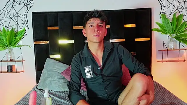 XXX chat uživo modela Vincent_Kane
