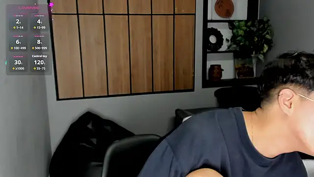 Danny_George Chat XXX live