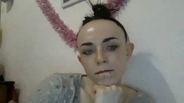 XXX chat uživo modela Trinsy_Love