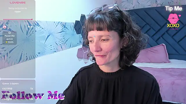 XXX chat uživo modela Valery_More__