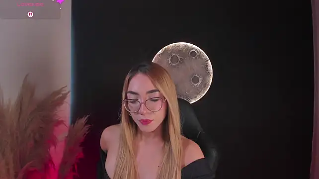 Živý XXX chat SophieLafont