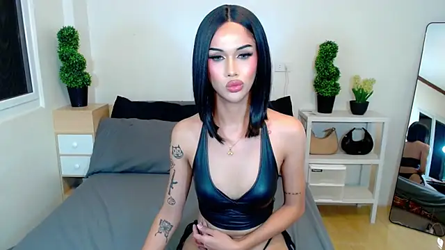 HorsecockMadison Chat XXX in diretta
