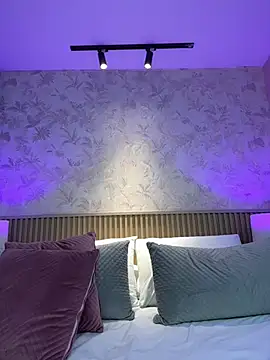 Živý XXX chat Darcy_glow_