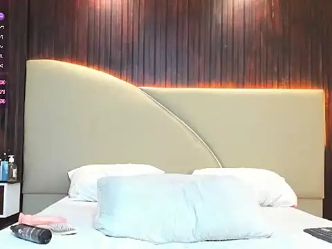 Habby_star élő XXX-chatje