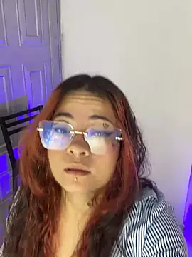 Chatroom XXX en direct de NikyFrequency
