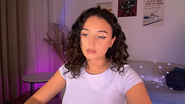 ParsedFix Adlı Modelin Canlı XXX Sohbeti