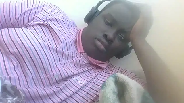 Chat XXX en directo de KIngAtlasMensah