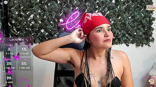 DestinyHills Live XXX-Chat