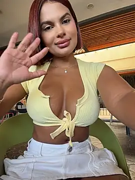 Irina_Velvett Chat XXX in diretta
