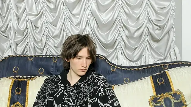 Ash_FoxgloveのライブXXXチャット
