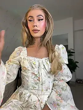 miss_tatiana_'s Live XXX Chat
