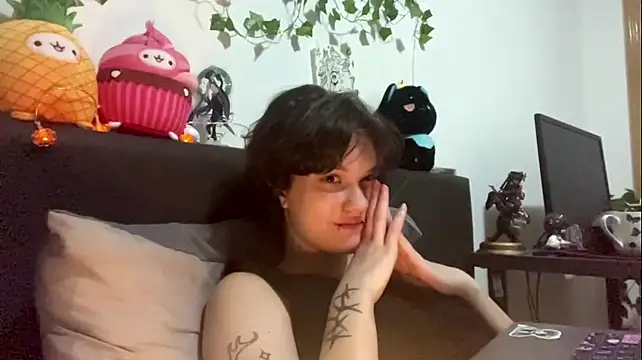 HeyFriren élő XXX-chatje