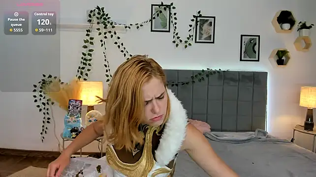 Živý XXX chat DellaRows
