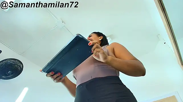 SamanthaMilann Chat XXX in diretta
