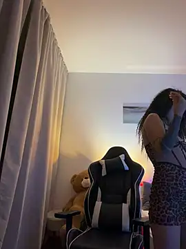 JustLora's Live XXX Chat