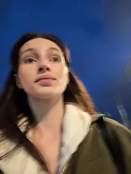 -missbehaving- Chat XXX live