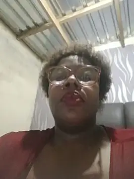 BoobsQueen46K – Naživo XXX chat