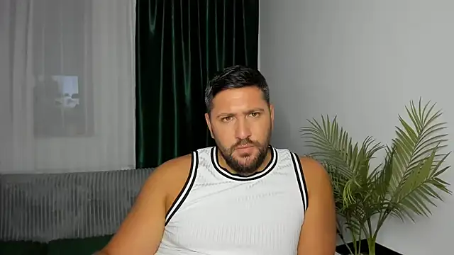 Gold_Alpha_Boyn Webbikameraesitys