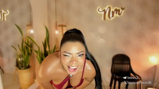 دردشة Nicolemorelli2 الجنسية المباشرة