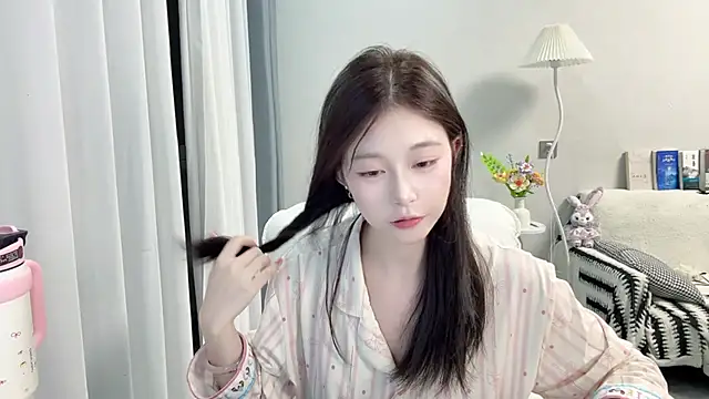Ooo-ooO 现场XXX聊天