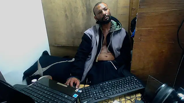 Chat XXX en directo de Camodick