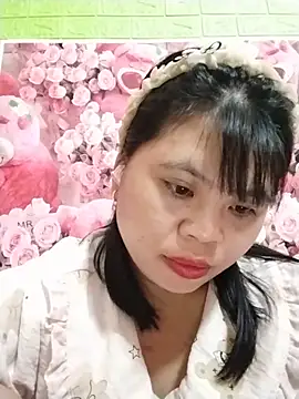 Chat +18 de Xuka_lyss ao vivo