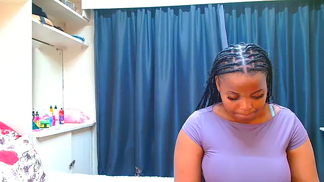 Xoli_11n Live XXX chat