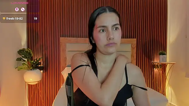 kaitt_'s Live XXX Chat