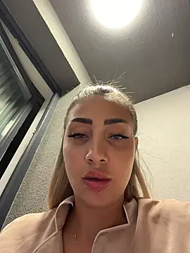 BonyBon29 Chat XXX in diretta